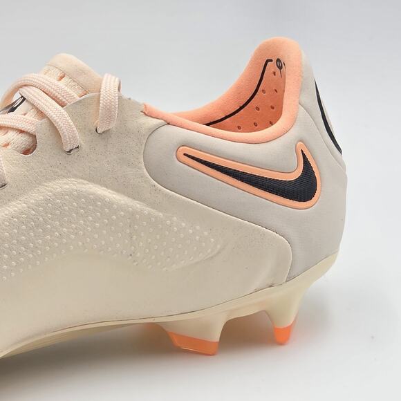 Nike Tiempo Legend 9 Elite FG Soccer Cleats CZ8482-801 Size 5.5 Men\'s - 7 Wmns